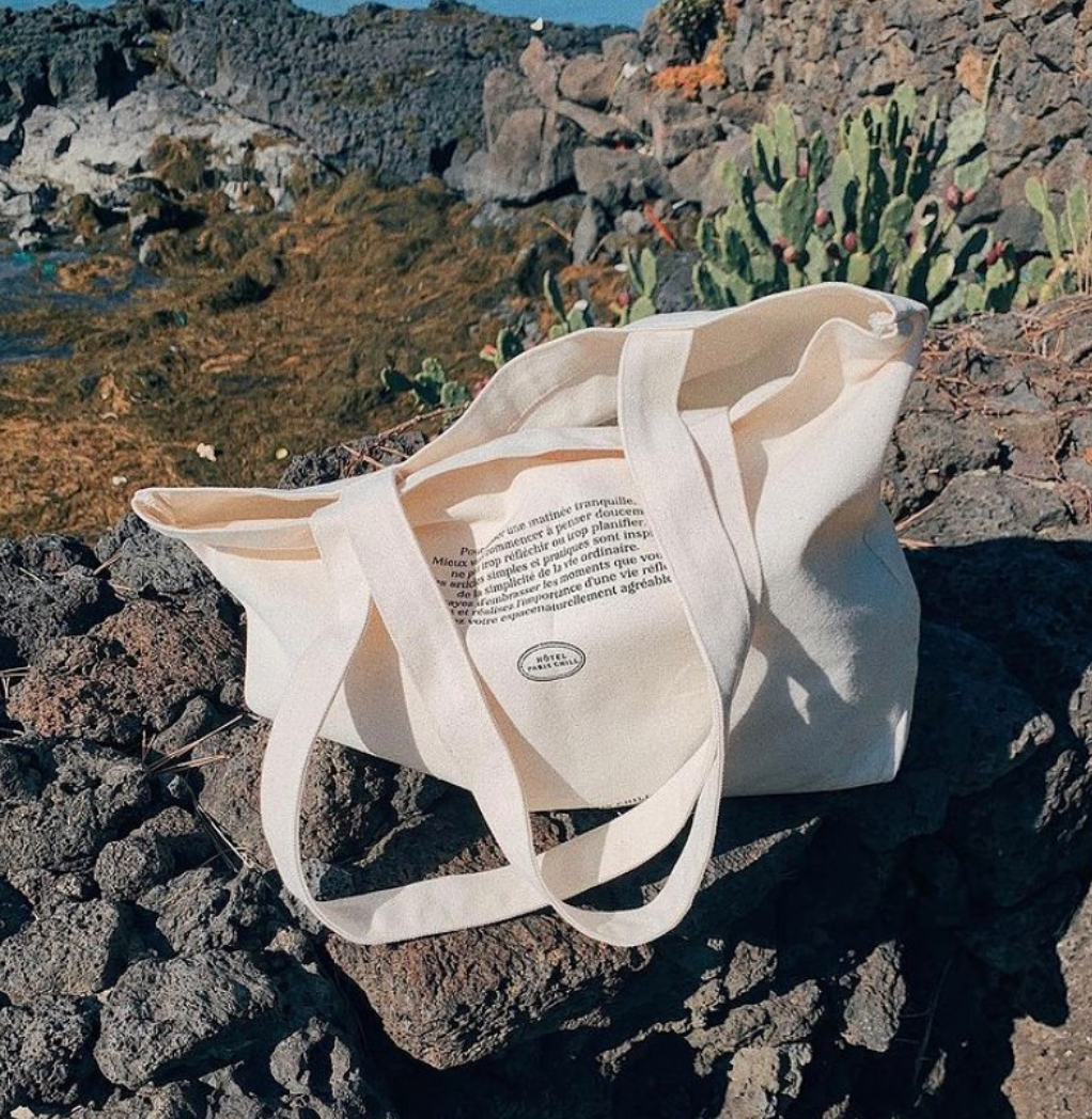 |HOTEL PARIS CHILL| PARIS CHILL BAG (Ivory)