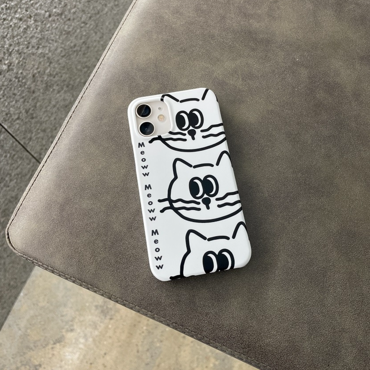 |ADDHALF| Meoww Hard Phone Case