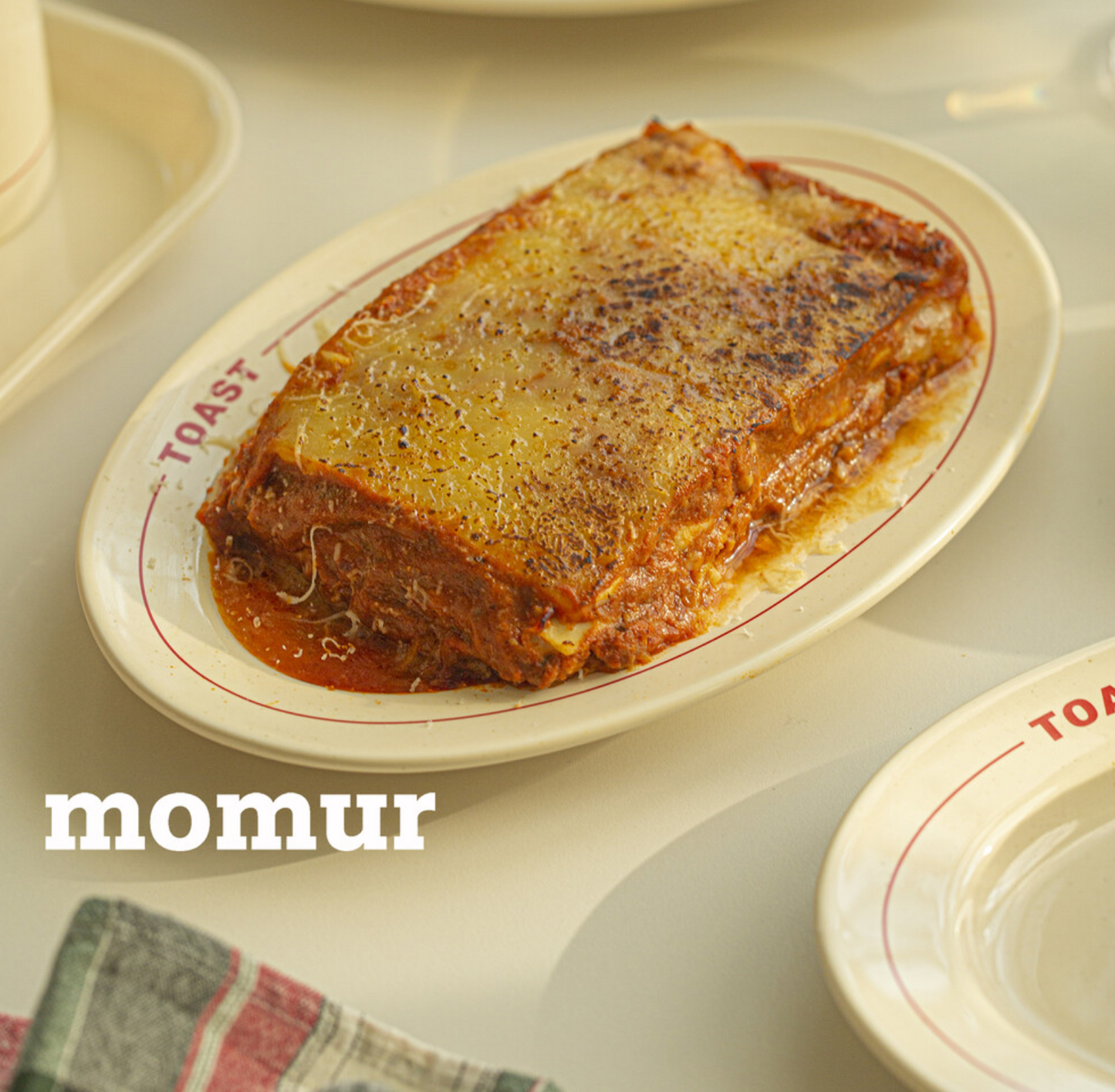 |momur| TOAST Plate Red (2colour)
