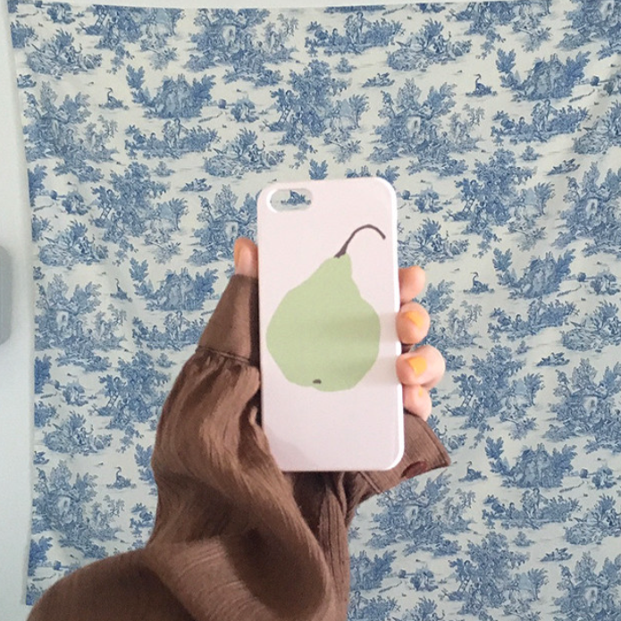 |Malgrecela| IPhone hard case - Pear
