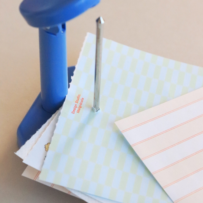 |Malgrecela| Long Memopad - Ivory Stripe