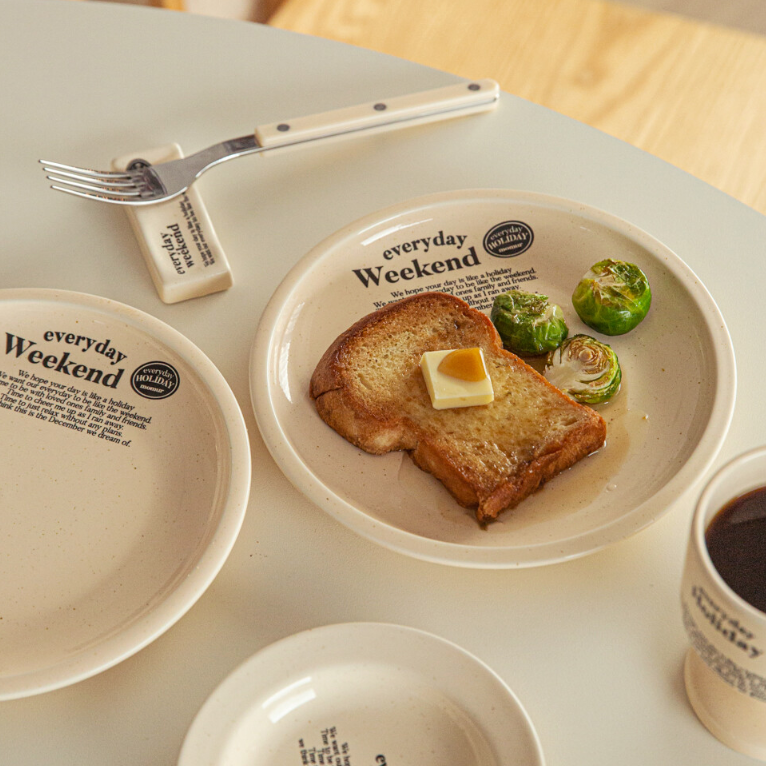 |momur| |weekend 4| Holiday Plate (Butter Black)