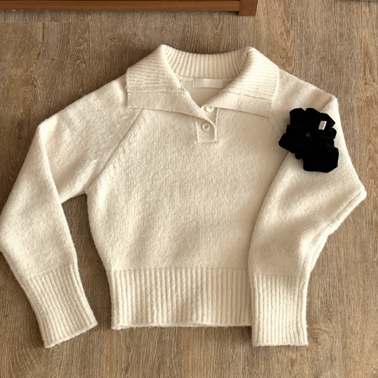 |ellpe||another leads| Benjamin Collar Knitwear - Ivory