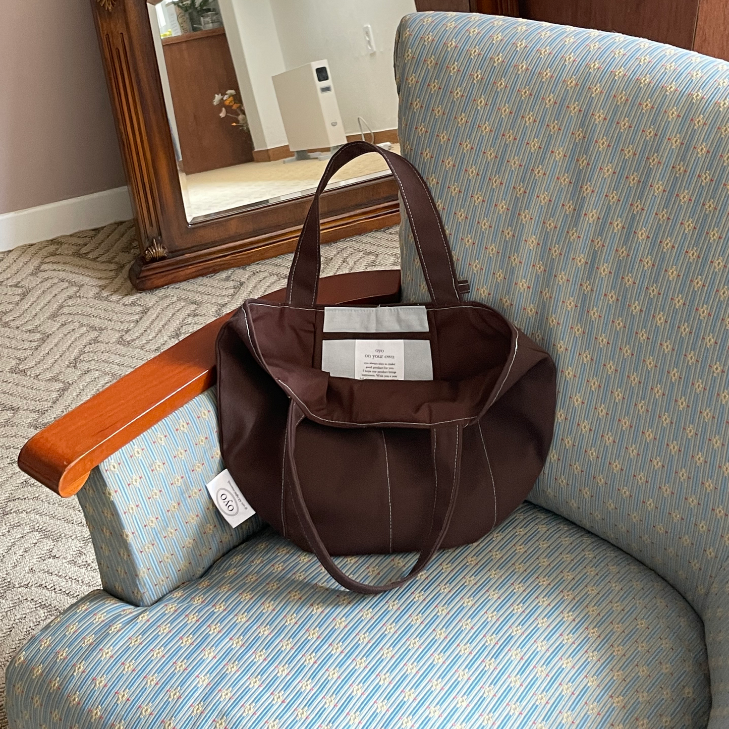 |oyo| Stitch Bag (Brown)