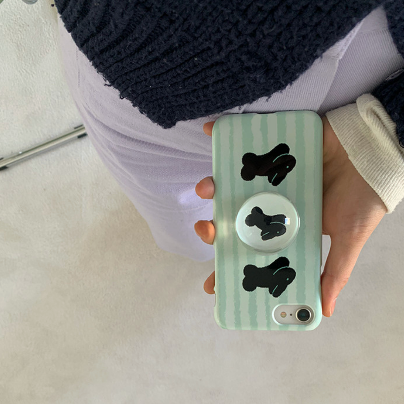 |Loumoi| Present series : Soft black rabbit Glossy Hard Case