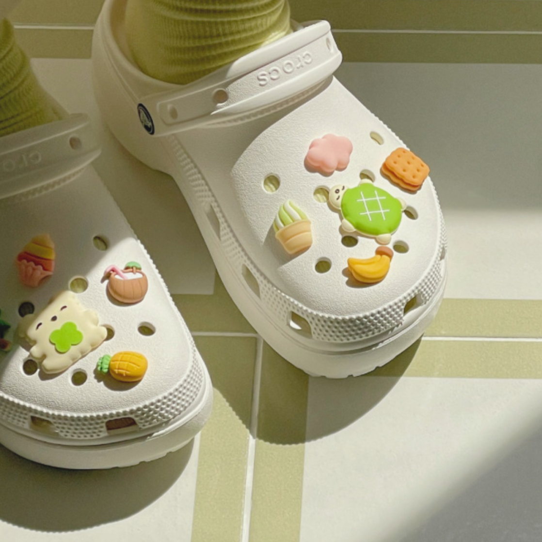 |HOOKKA HOOKKA STUDIO| Melonpan Turtle Shoes Charm