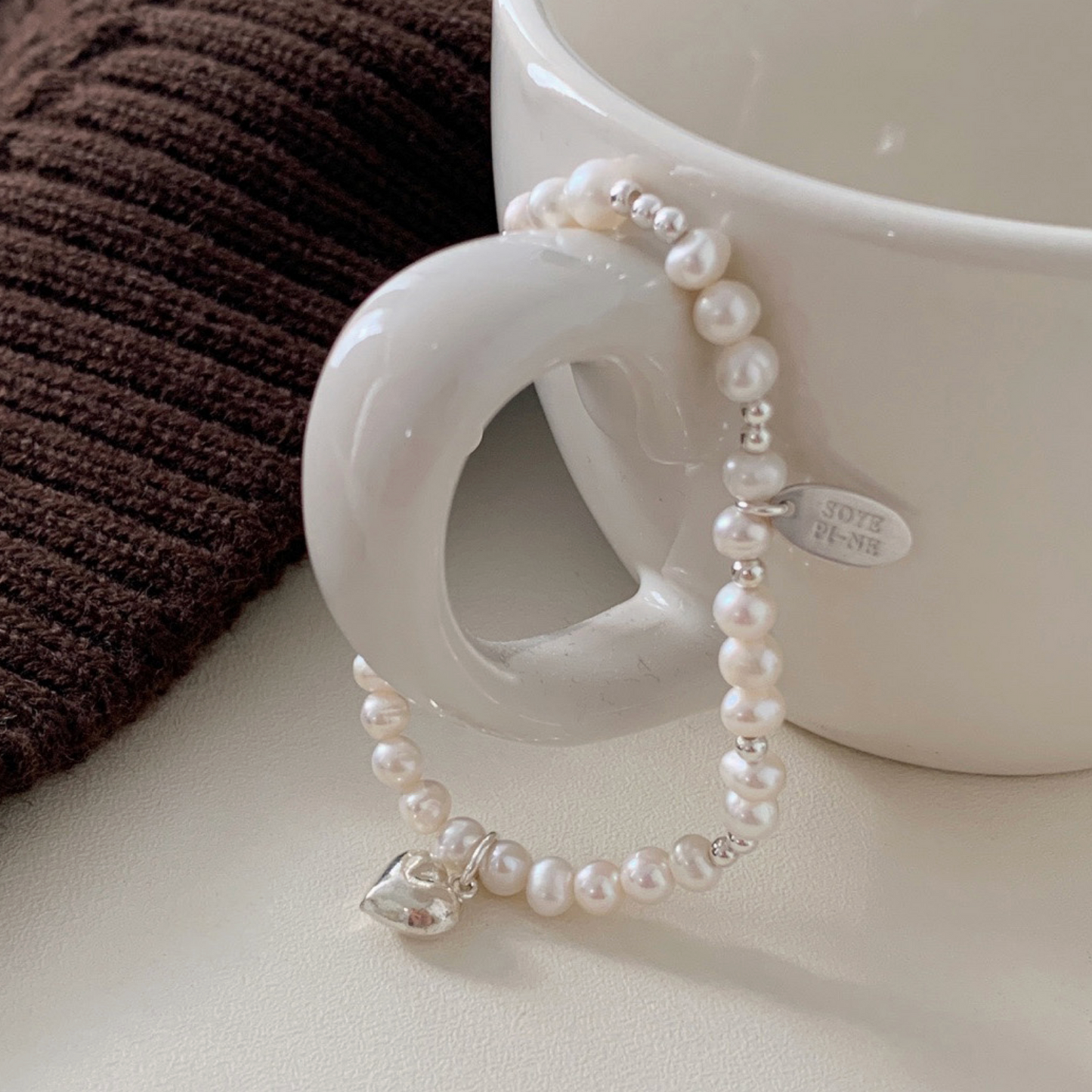 |SOYE PI-NE| Latte Freshwater Pearl Heart Bracelet