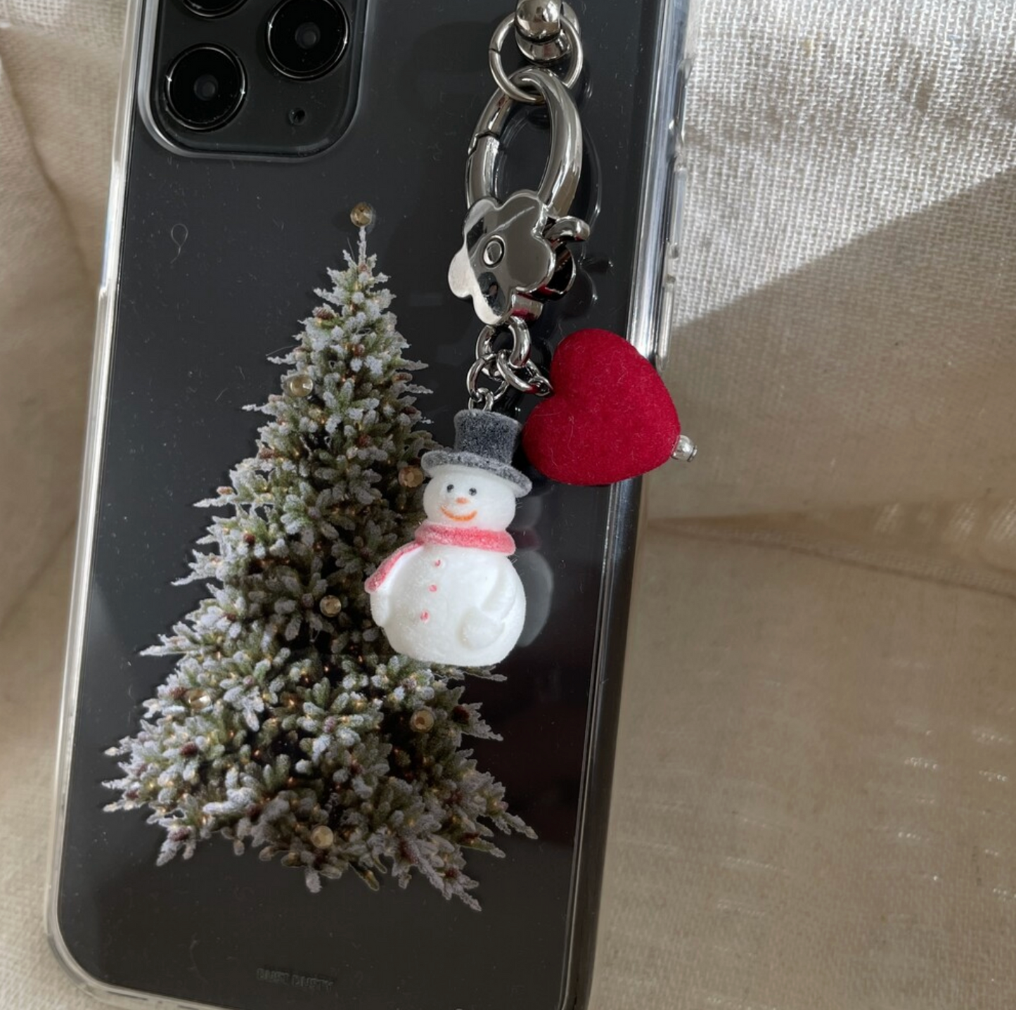 |dust dusty| Snowman Keyring