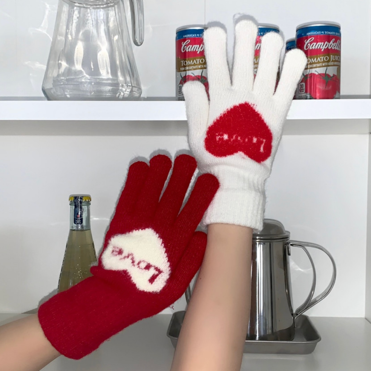 |Authentic| LOVE Heart Smart Touch Gloves