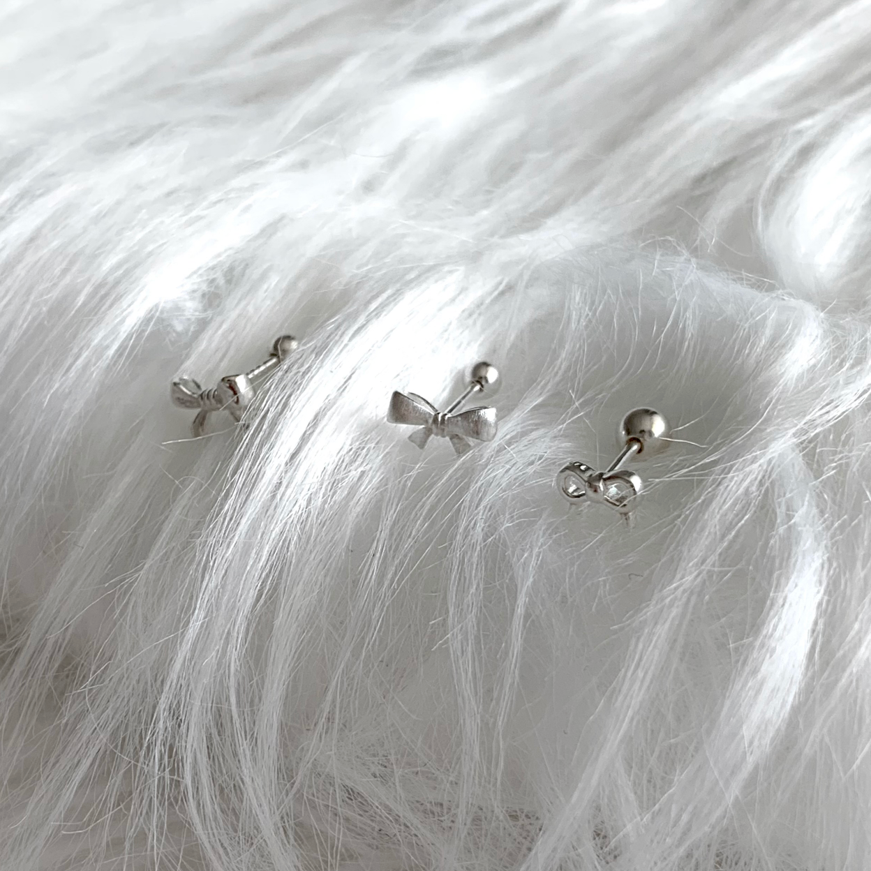 |Authentic| Casual Ribbon Piercing