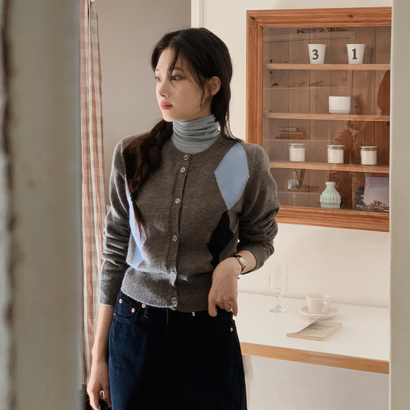 |SLOWAND| Mono Blue Argyle Cardigan