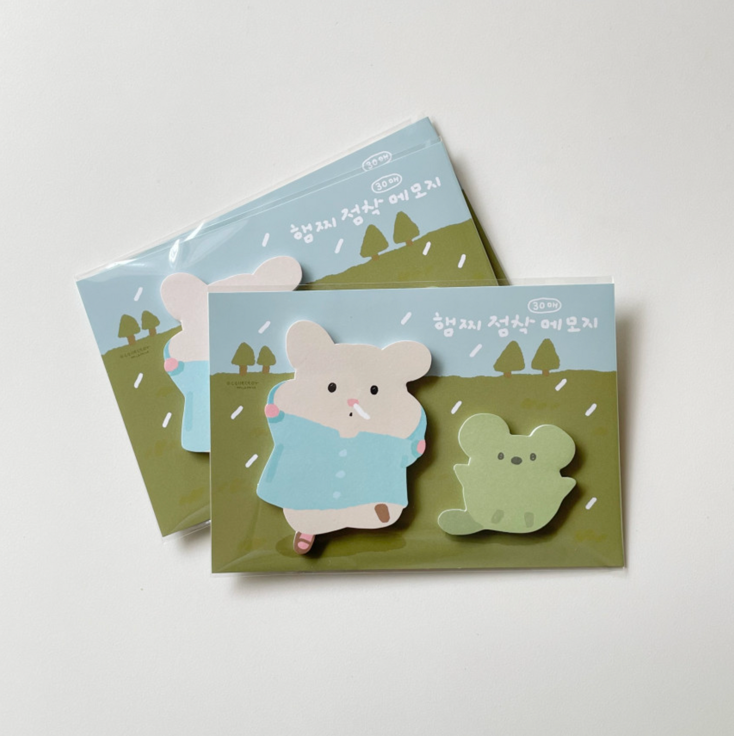 |collector mumu| 비오는 날 햄찌 Sticker