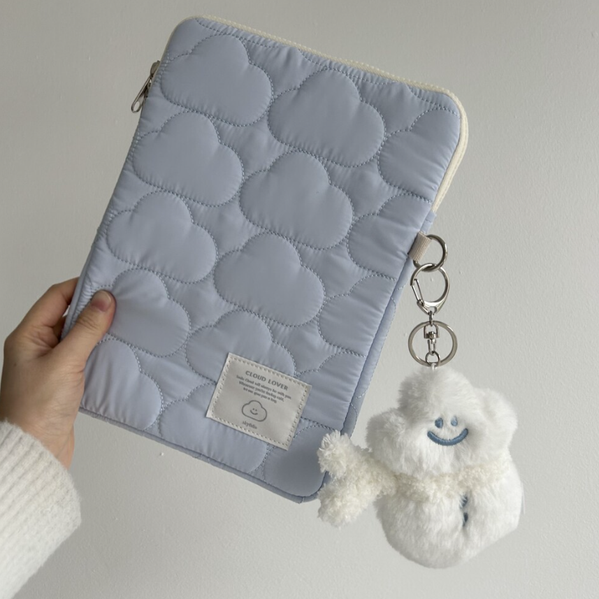 |skyfolio| Cloud Quilting iPad/Notebook Pouch