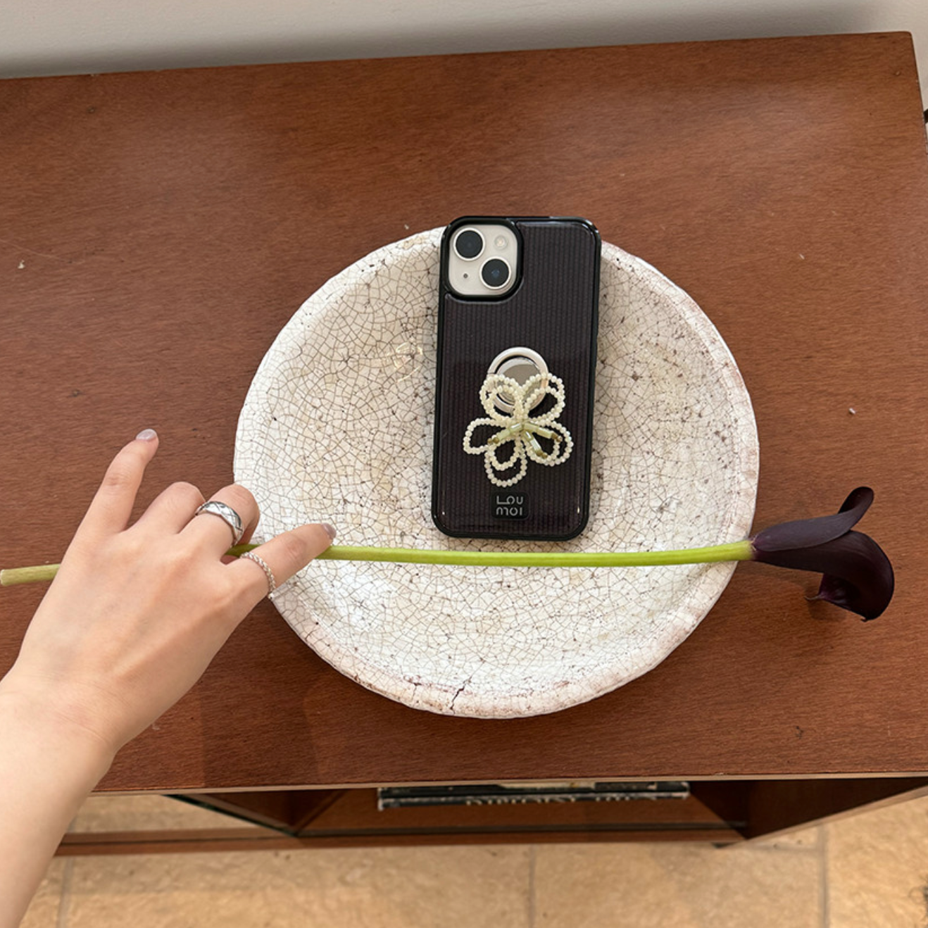 |Loumoi| Present series : WOOL LOVE / Brown Phone Case