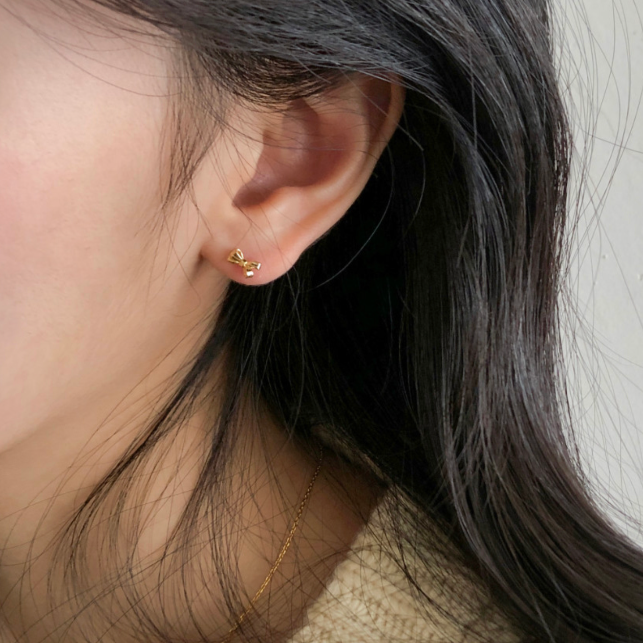 |DUNGEUREON| Moa Ribbon Silver Earrings