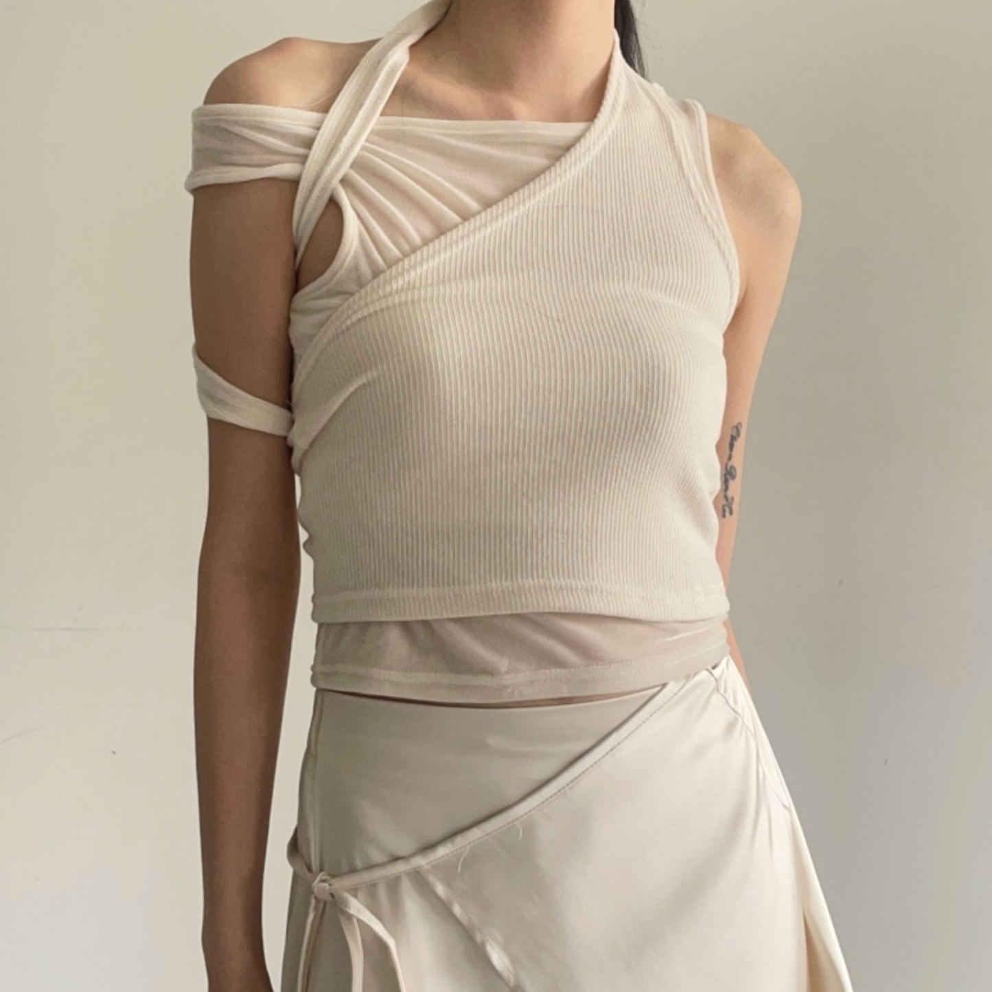 |ADELIO| Wearable Strap Top