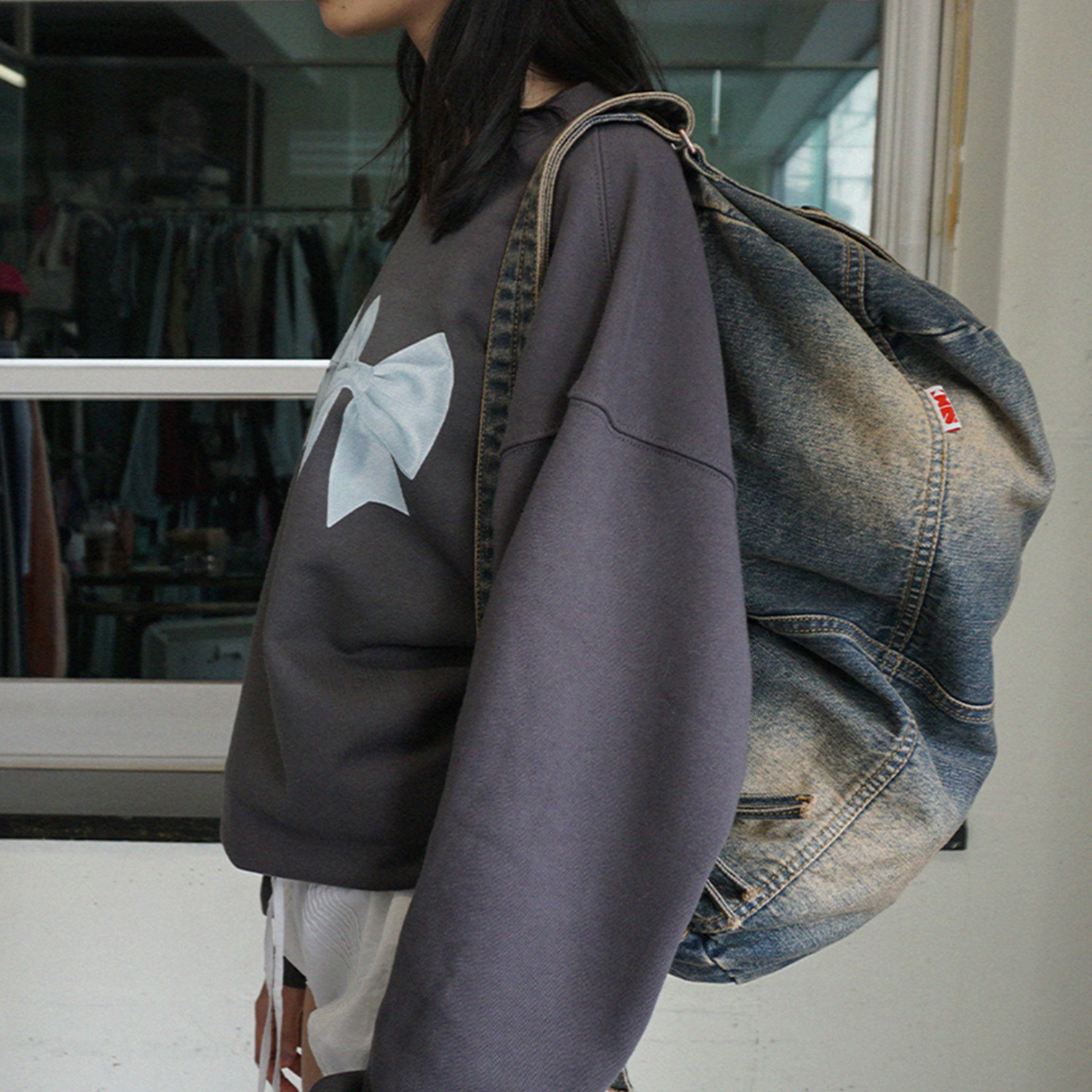 |SCULPTOR| Washed Denim Duffle Bag Vintage Tint