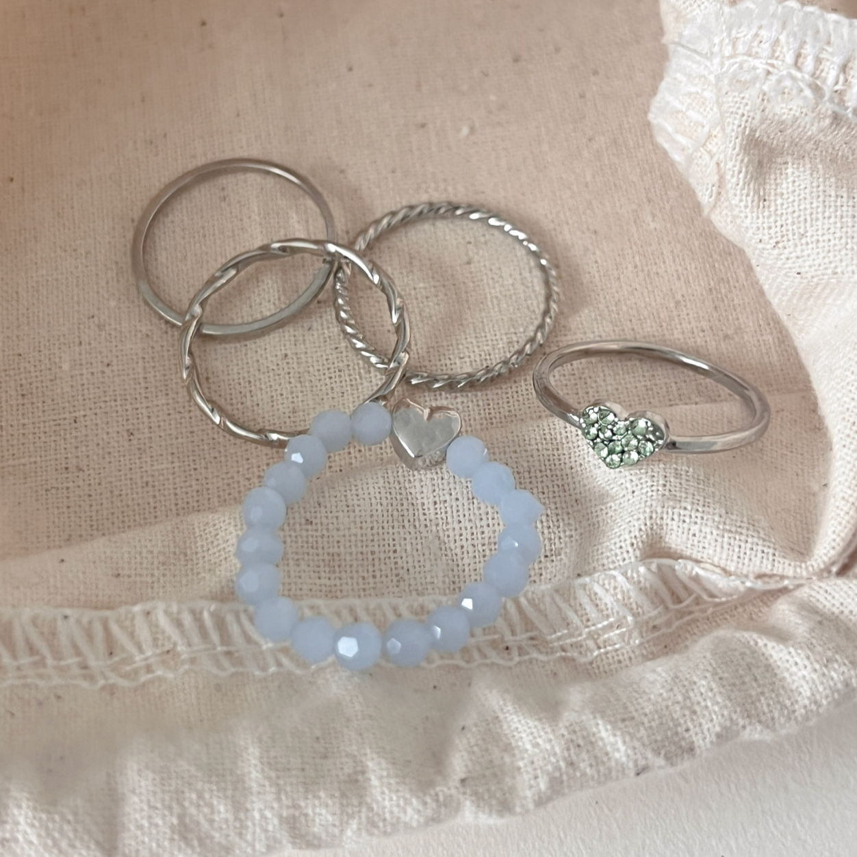 |aube n berry| K Heart Beads Ring Set (5P)