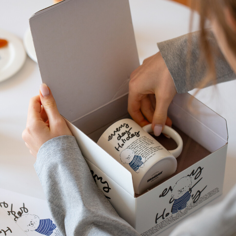 |momur| |weekend 8| Holiday Puppy Mug & Plate Gift Set