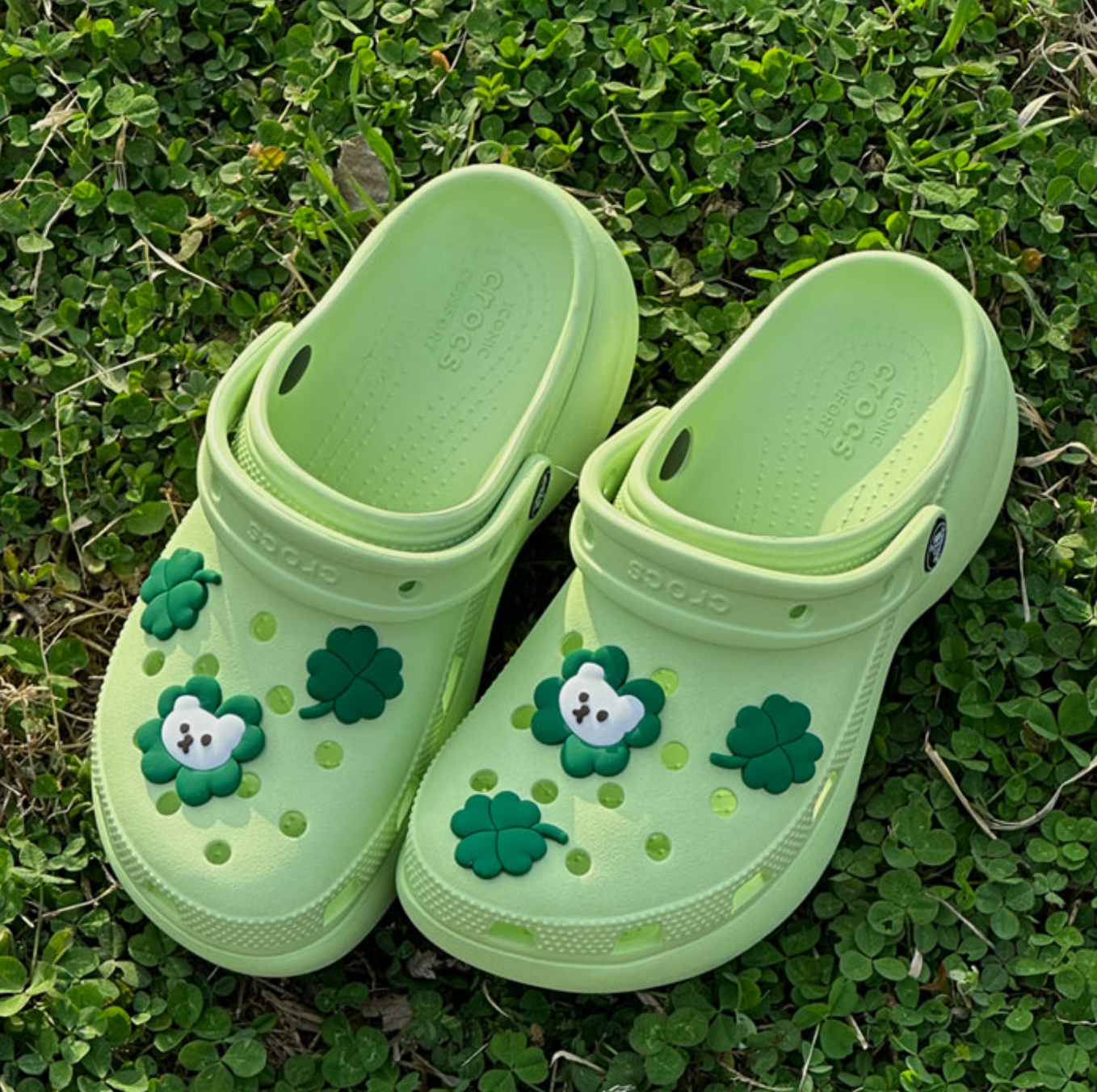 |MAZZZZY| Clover Muffin Shoe Charms Set