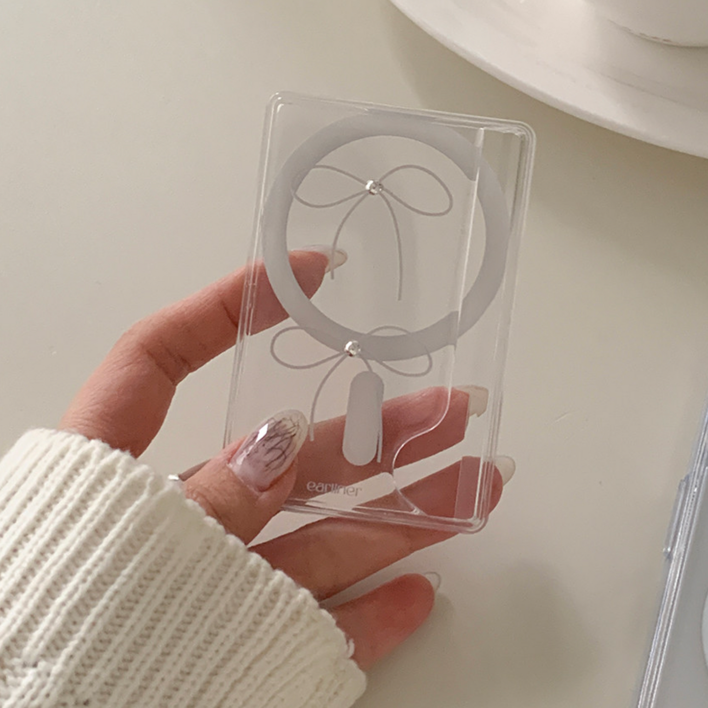 |earliner| Silver Ribbon Pearl MagSafe Card Slot