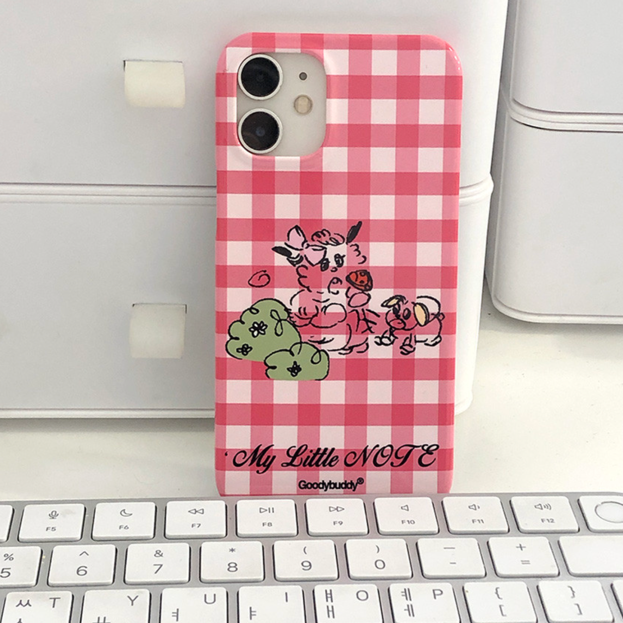 |Goody buddy| Pink Board Glossy Hard Phone Case