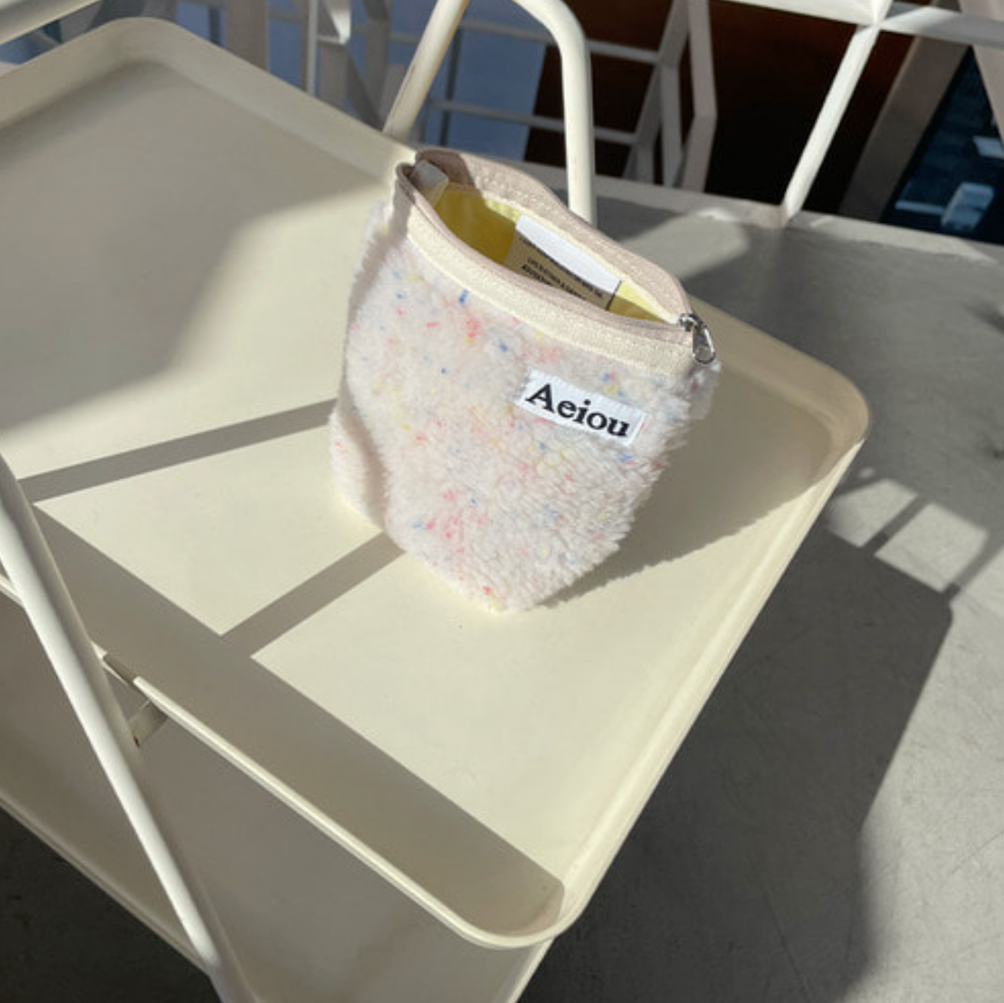 |aeiou| Aeiou Basic Pouch (M size) Fur Snow Painting