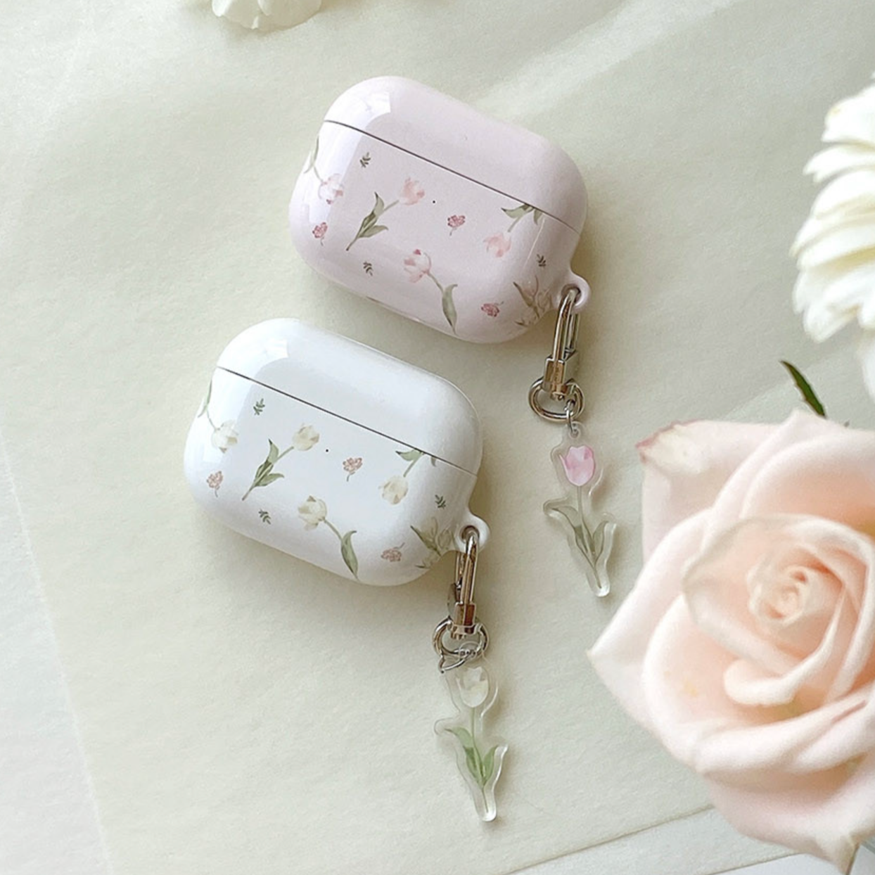 |Romantic Mood| Chiffon Tulip Airpods Case