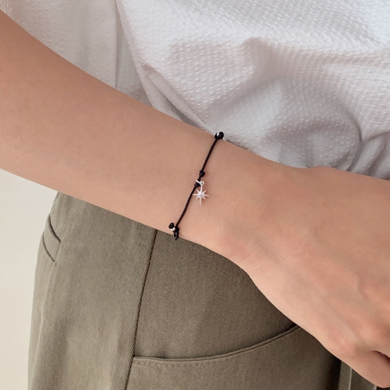 |SOYE PI-NE| Say Light Knot Bracelet