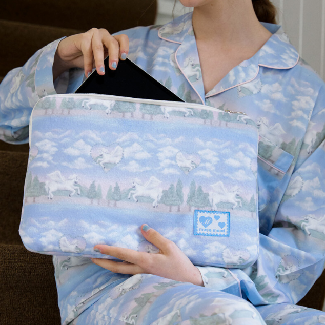 |muse mood| Pegasus Laptop Pouch