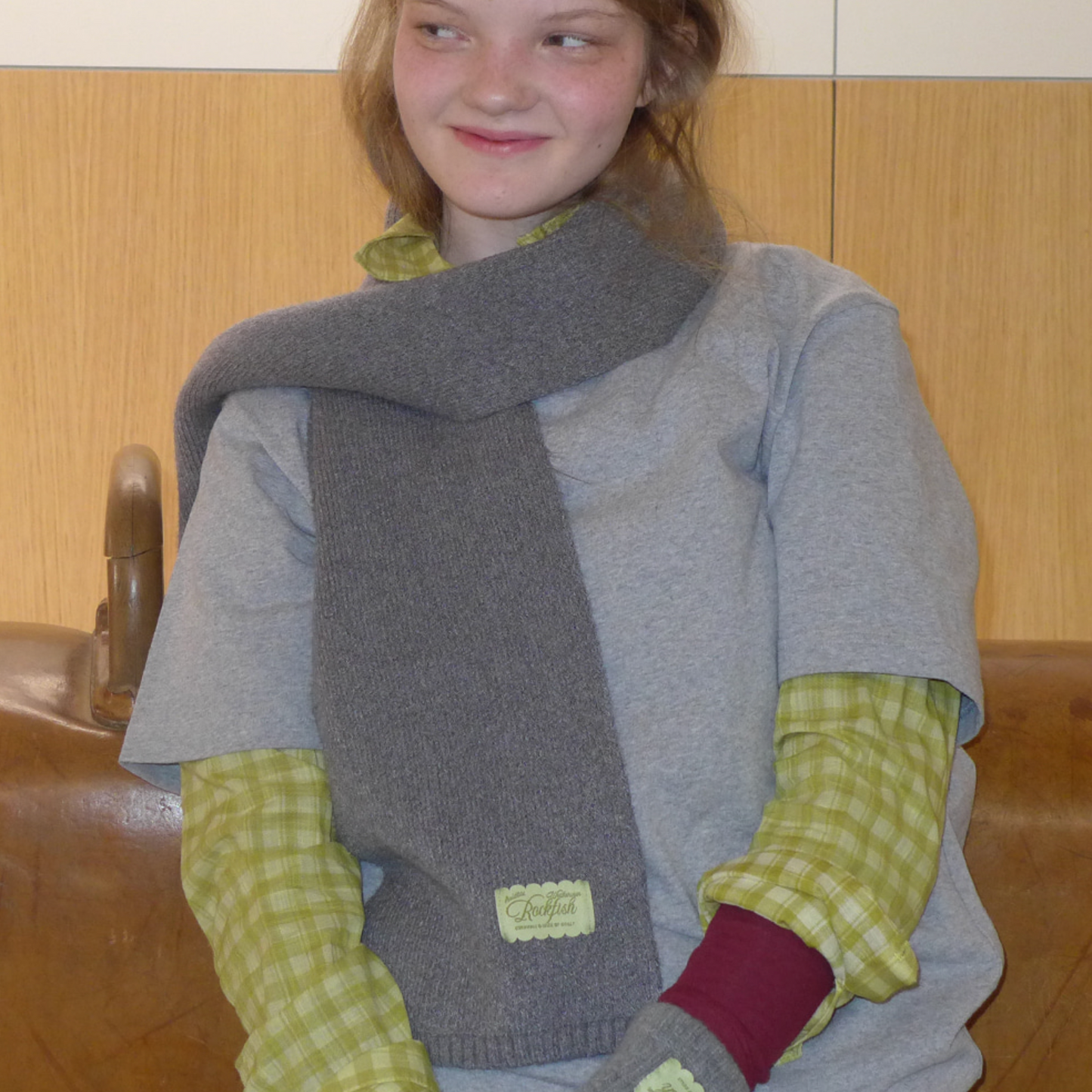 |Rockfish Weatherwear| NEW FLUFFY KNIT MUFFLER