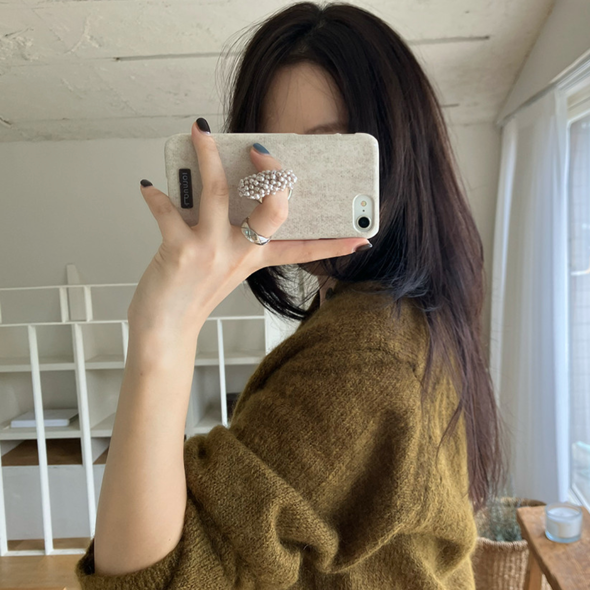 |loumoi| Present Series : Wool Beige Phone Case
