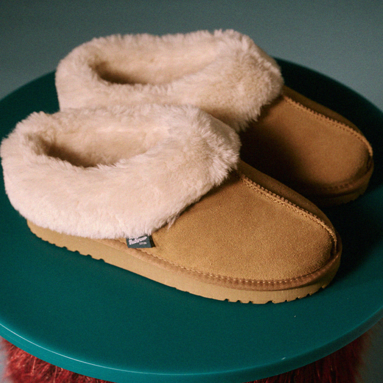 |Rockfish Weatherwear| NEW ORIGINAL WINTER FUR MULES