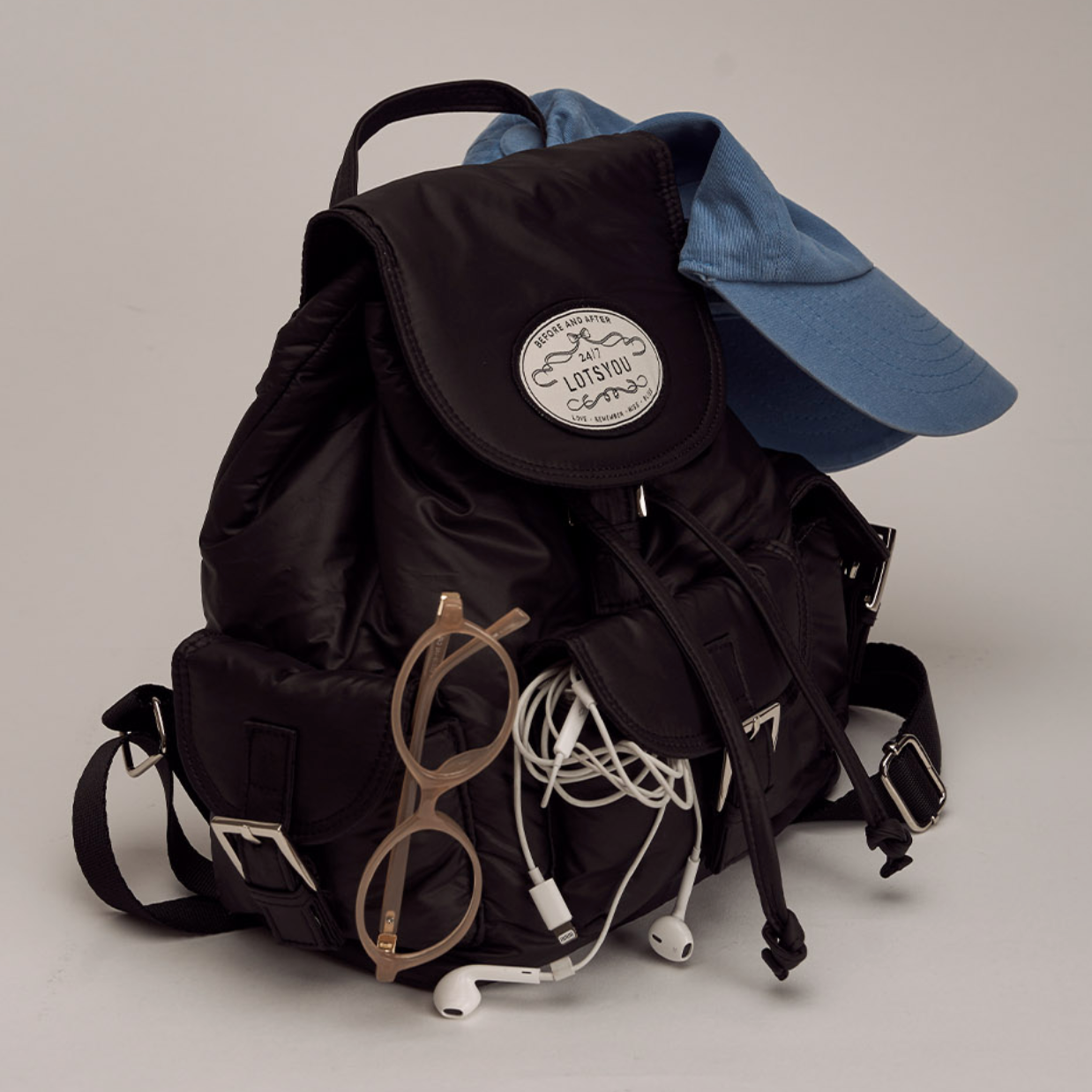 |LOTSYOU| Nostalgia chubby Backpack Black
