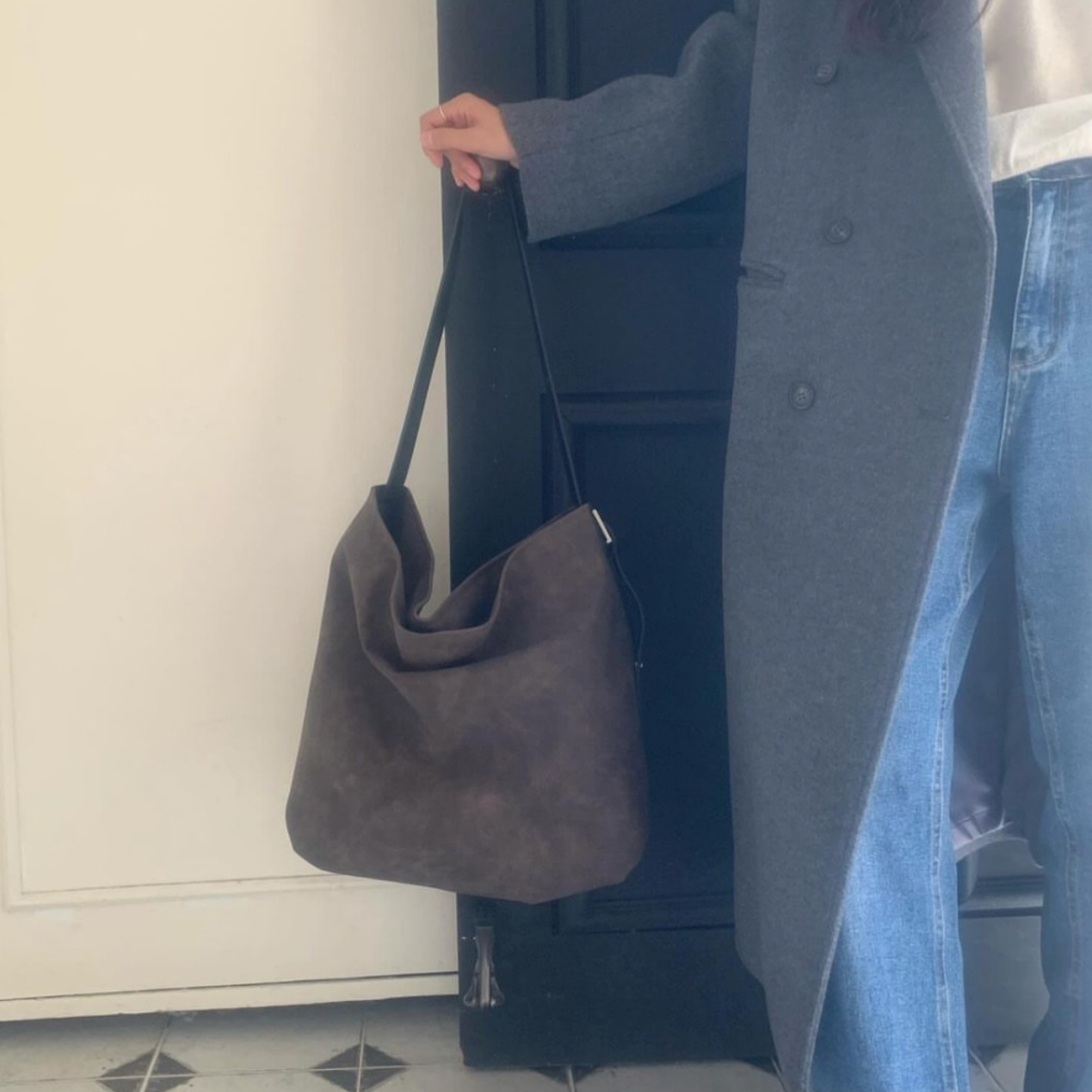|MYDIRE| Layback Suede Bag