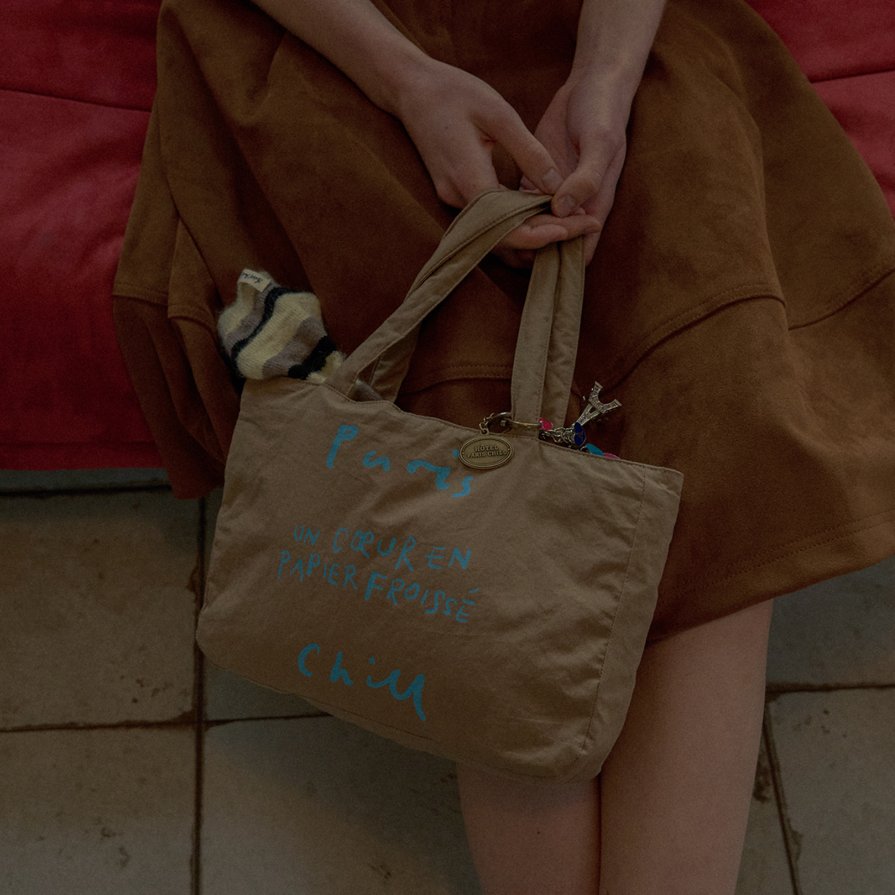 |HOTEL PARIS CHILL| Paper Heart Puffer Tote Bag (Toffee)