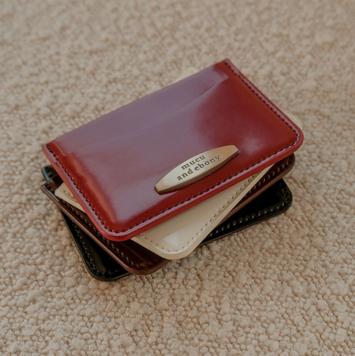 |mucu and ebony| Dessert Card Wallet Red Velvet