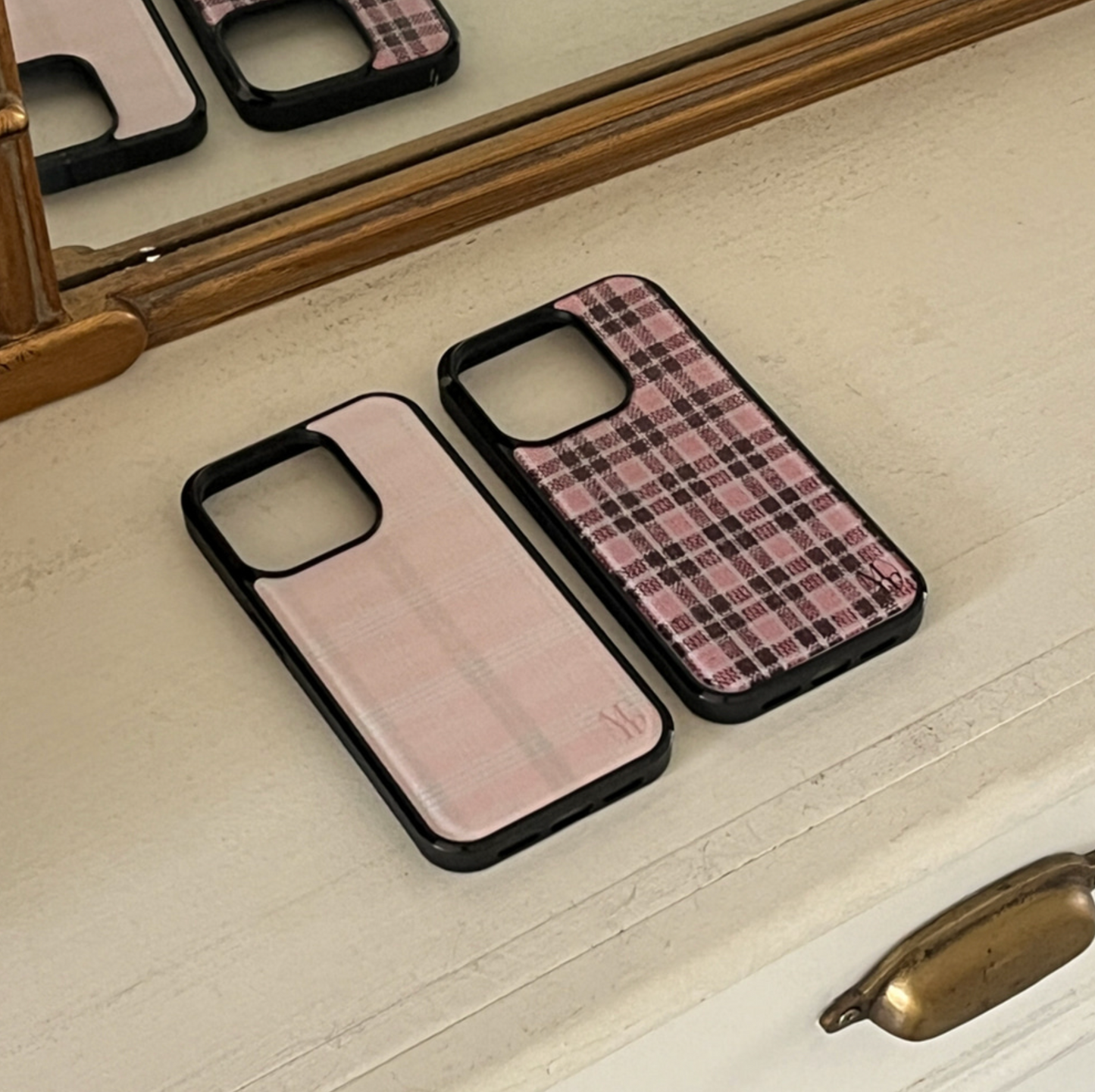 |Mademoment| Vintage Tartan Check Epoxy Bumper Case