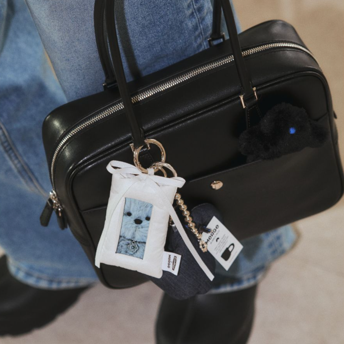 |COLLER| Moment Keyring White
