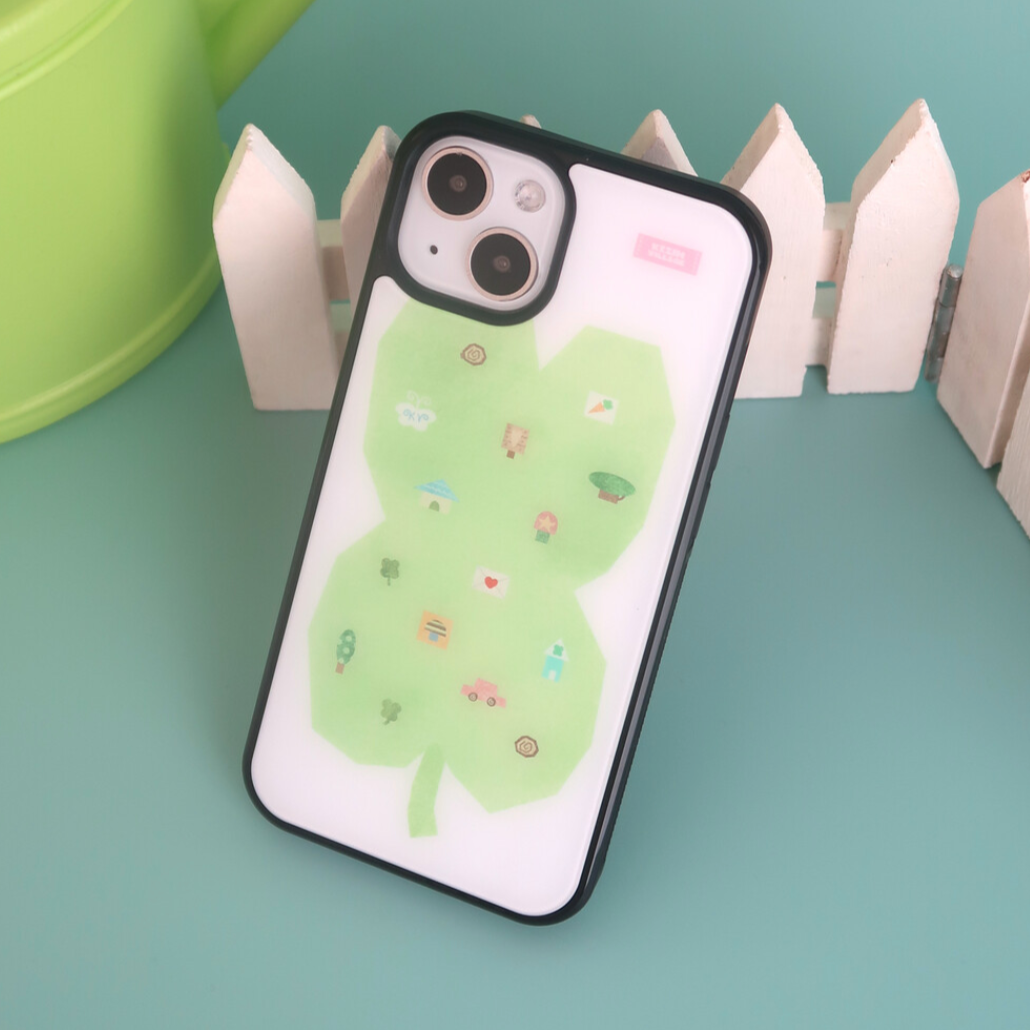 |KEZIM VILLAGE| Village in Clover Glass Bumper / MagSafe Case