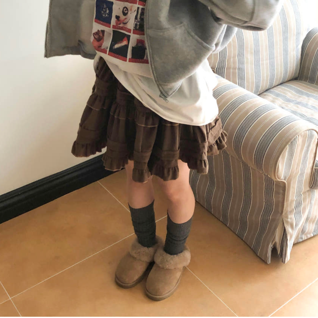 |DUNGEUREON| Cotta Frill Velvet Skirt