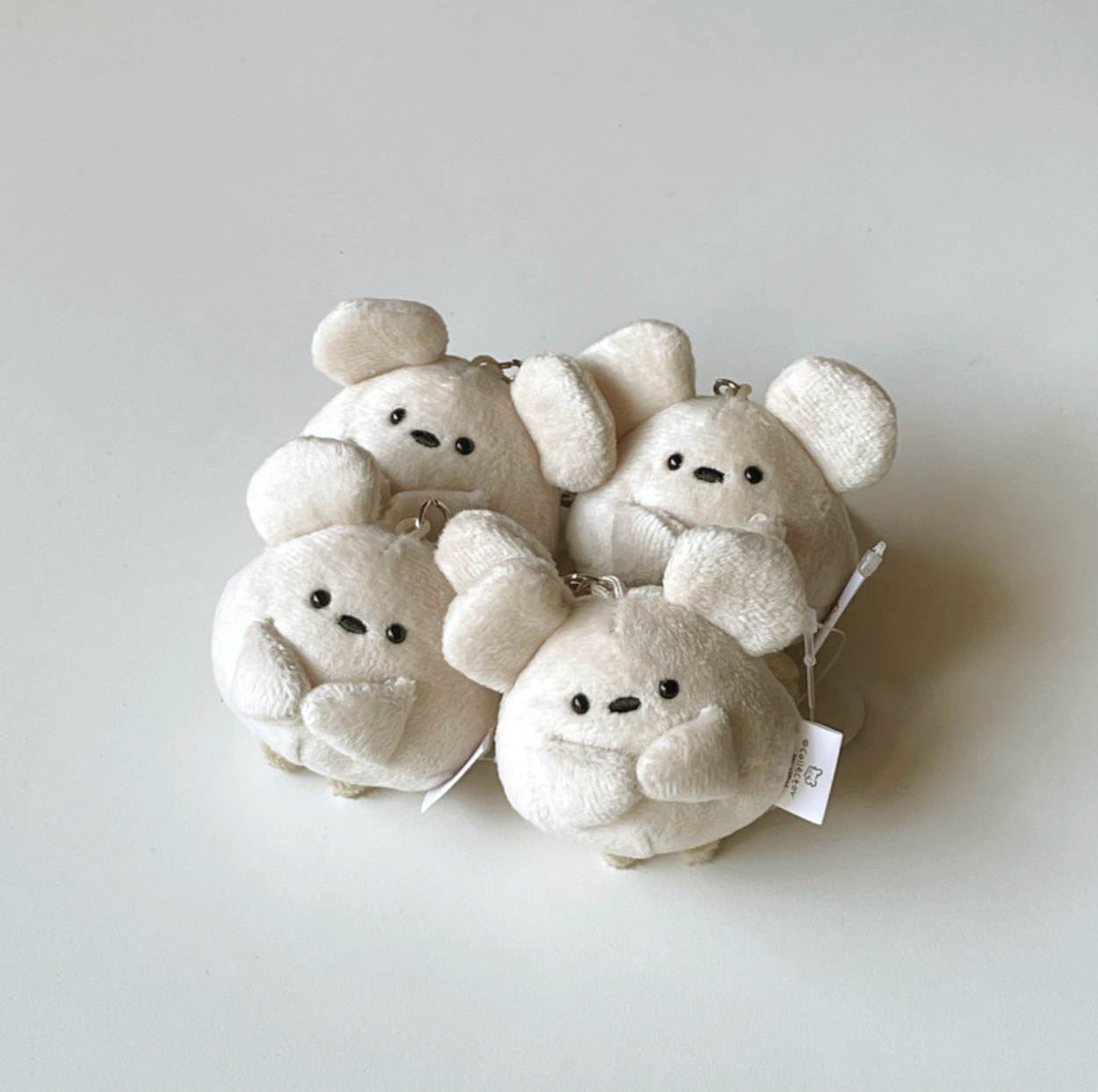 |collector mumu| 두부콩쥐 Keyring (White)