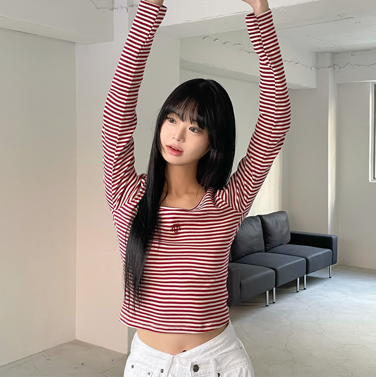 |muahmuah| Stripe U-neck Long-Sleeved T-shirt (Red)