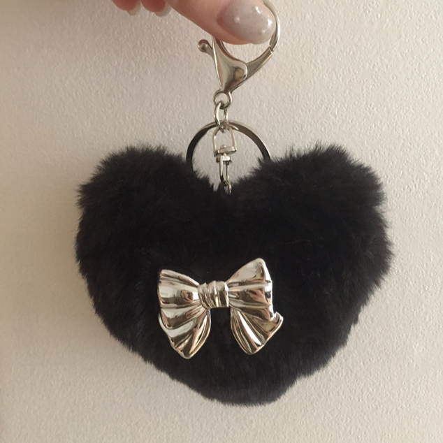|moat| Black Ribbon Keyring