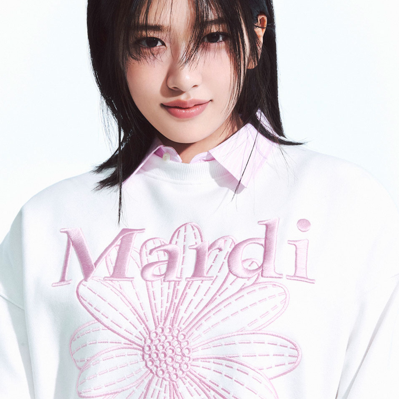 |MARDI MERCREDI| SWEATSHIRT FLOWERMARDI NEEDLEWORK WHITE PINK
