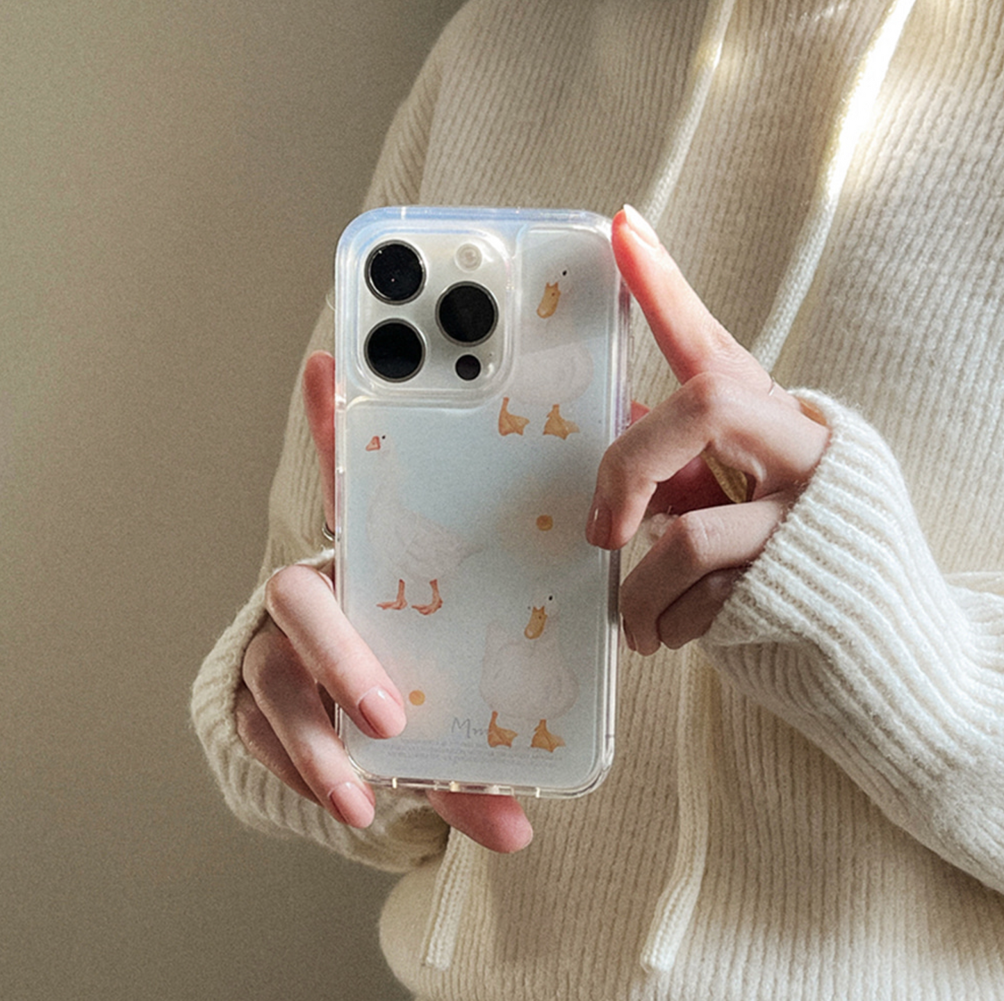 |Mademoment| Shine Duck Acrylic Cover Case