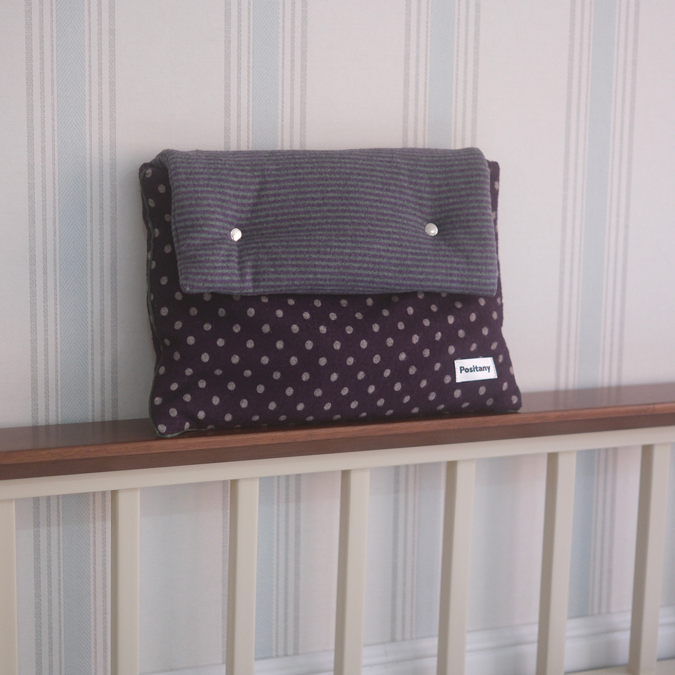 |Positany| Button Pouch (Purple)