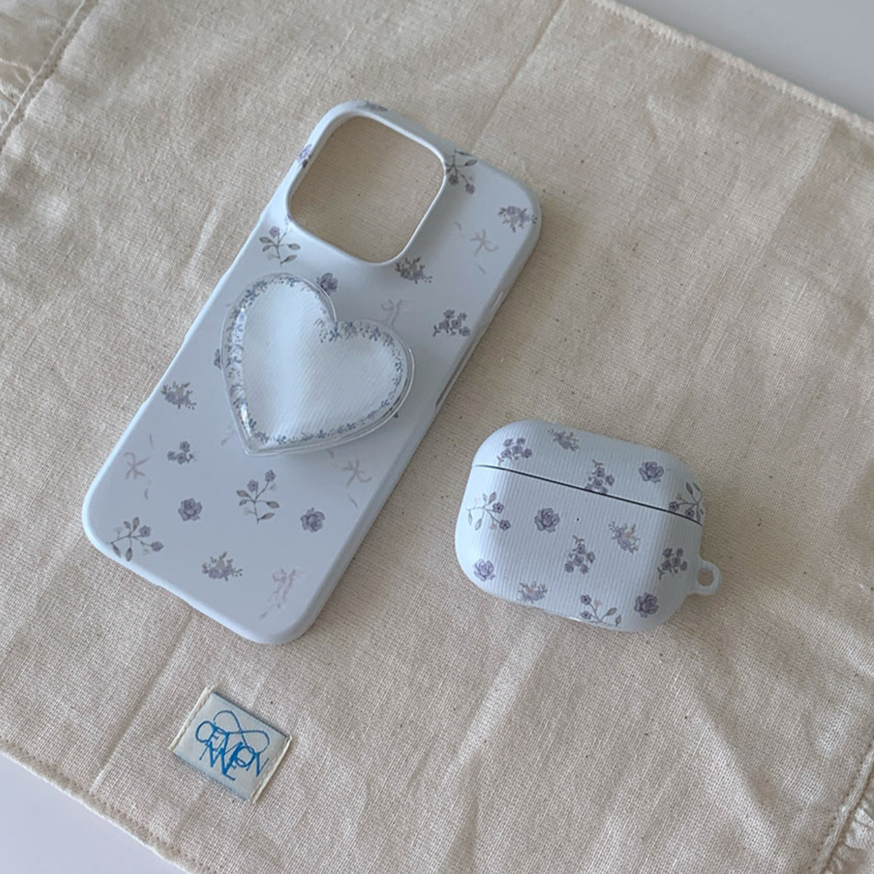 |Romantic Mood| Poetic Garden Airpods Case