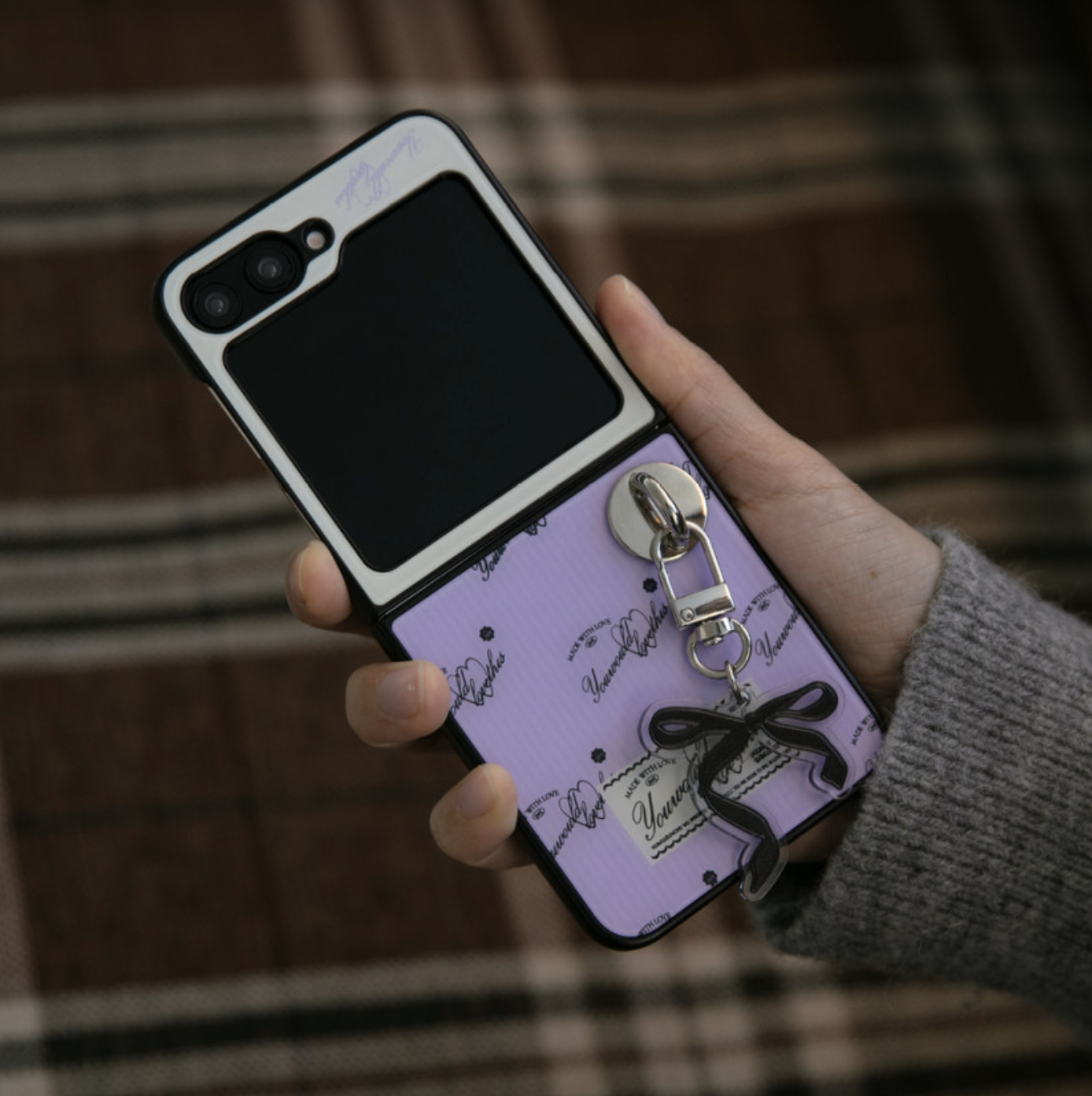 |YouWouldLoveThis| Closet Purple MagSafe Bumper Case