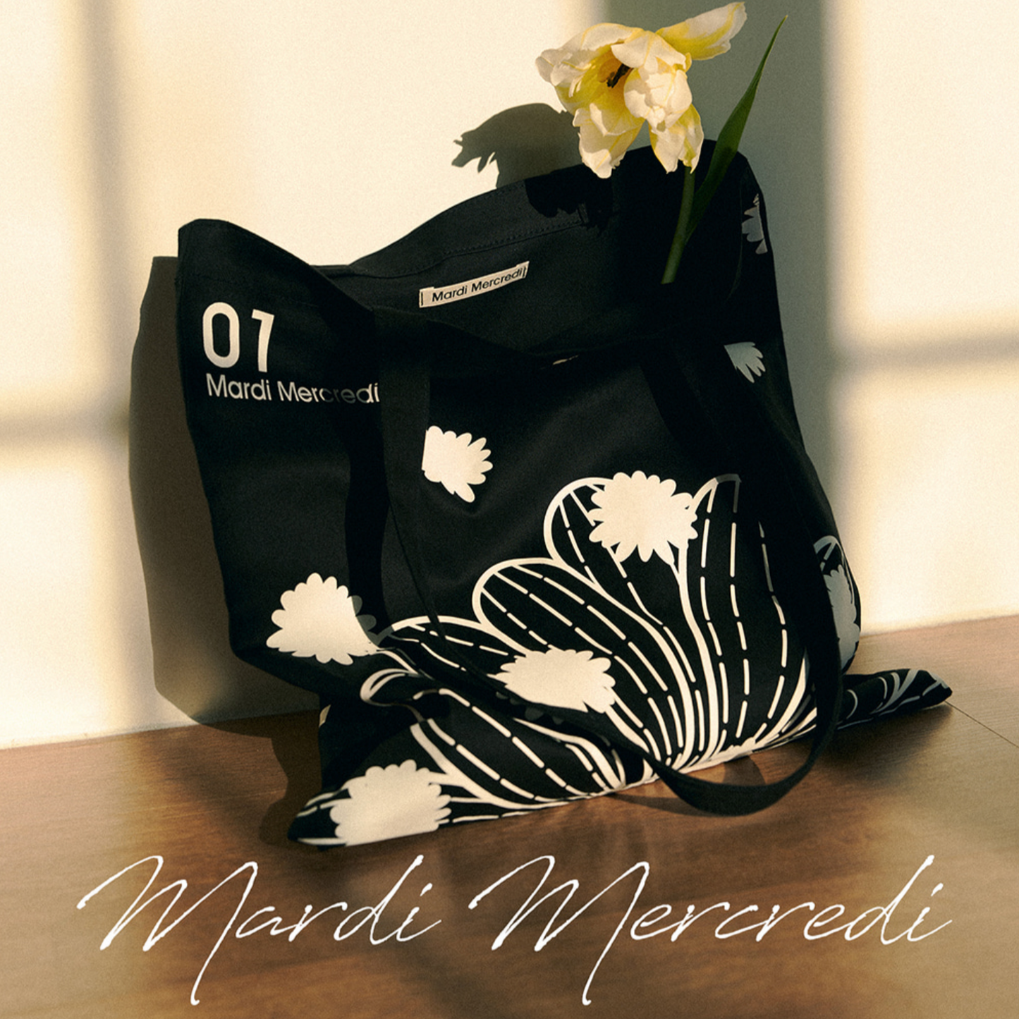 |MARDI MERCREDI| CANVAS BAG FLOWER DOTS BLACK WHITE